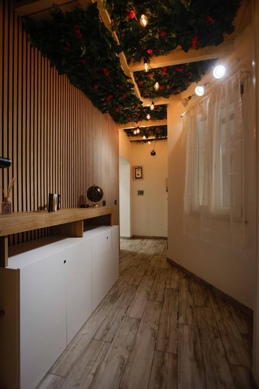 Stay In The Heart Of Salerno - Near The Duomo "La Finestra Sul Borgo" Екстер'єр фото